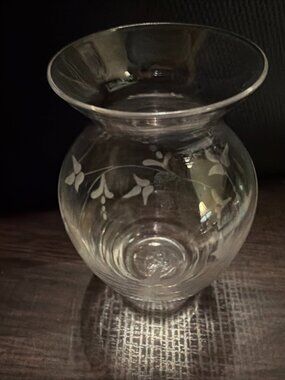 Vintage Princess House Crystal Clear Etched Fluted Vase Floral 4.5”H. Beautiful